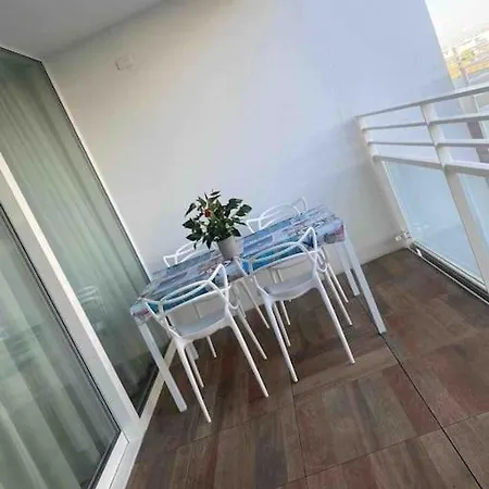 Apartment Palm 80 Mt Dal Mare E Comodo Per Venezia Lido di Jesolo
